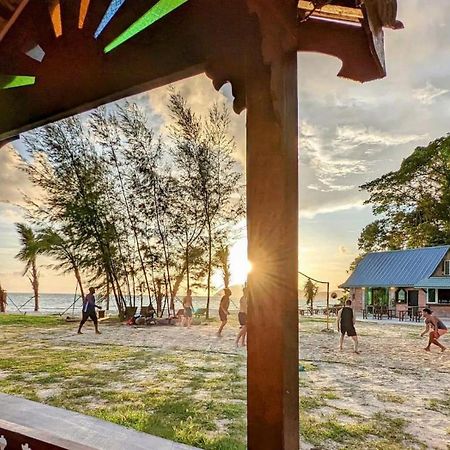 Langkawi Pantai Cenang - Private Beach Glamping Experience المظهر الخارجي الصورة